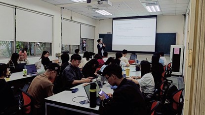心理學系專題演講報導-飽和診斷分類模型中的貝葉斯Q矩陣估計